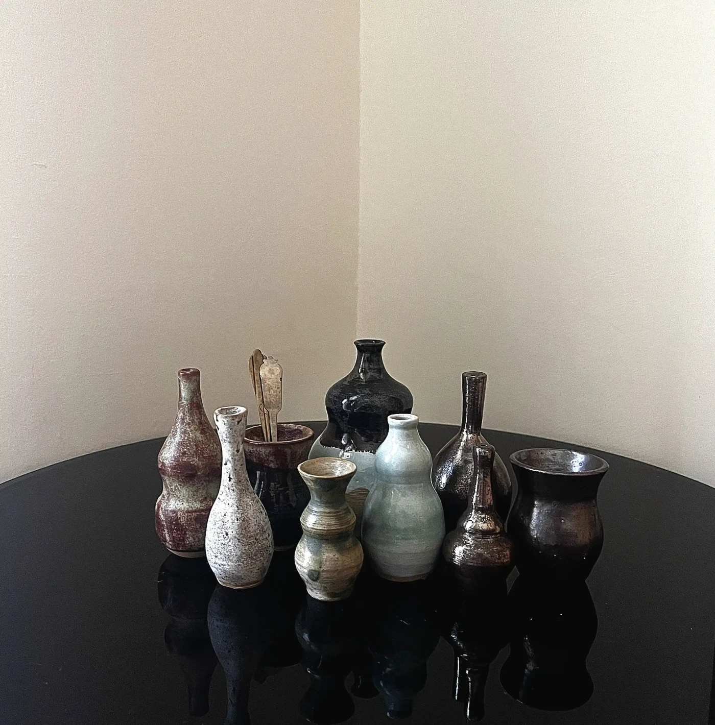 Featured image of Tiny vases