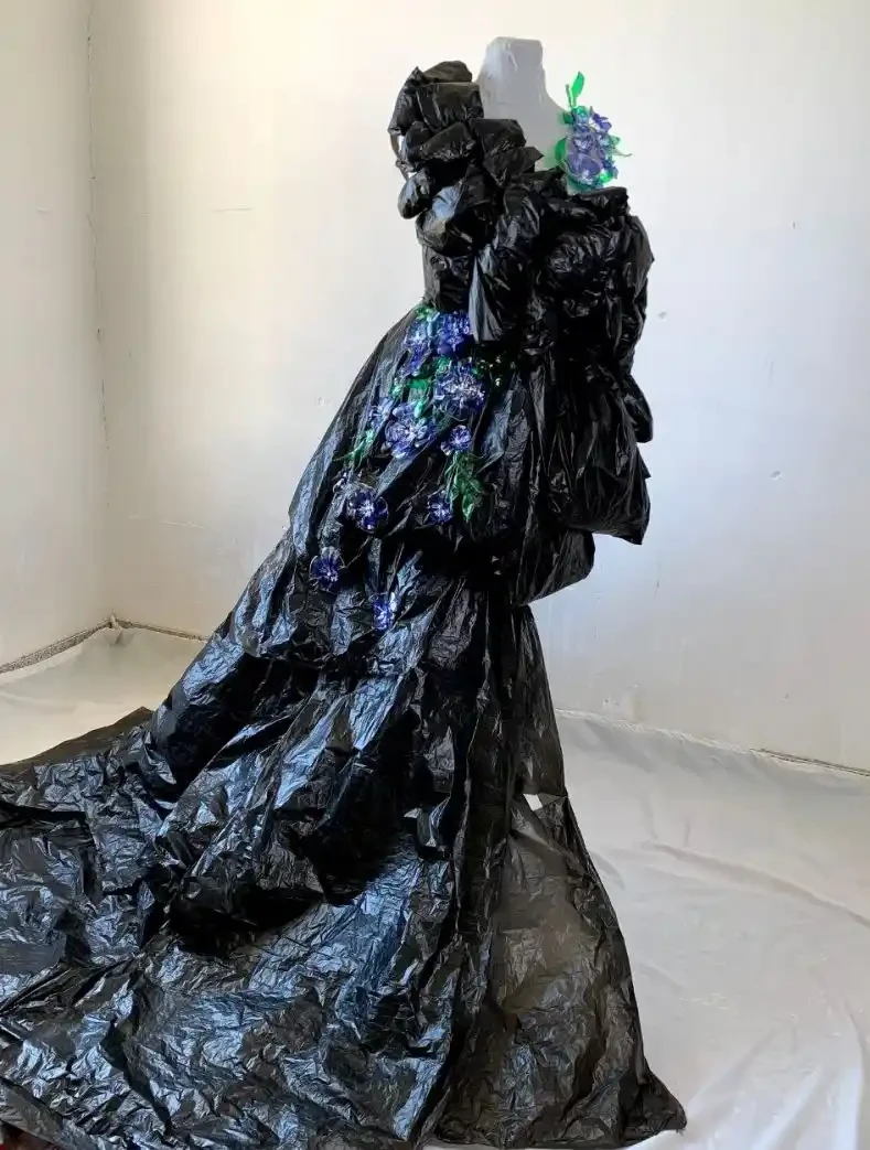 A Dress for the Earth