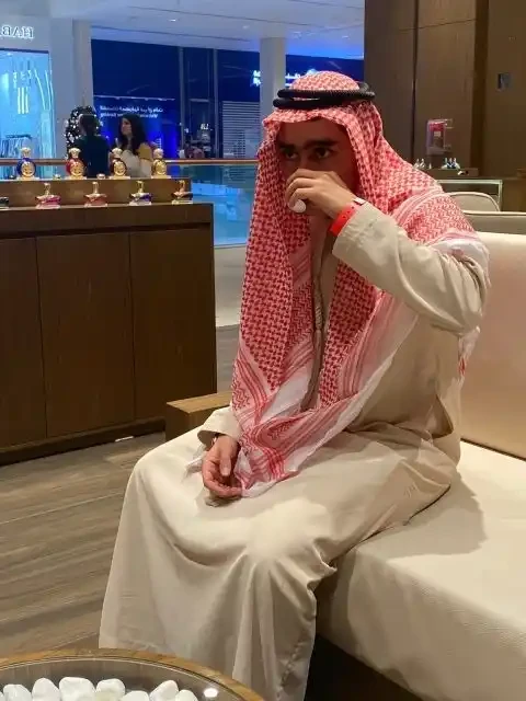 Rodrigo Alpizar - رودريغو ألبيزار